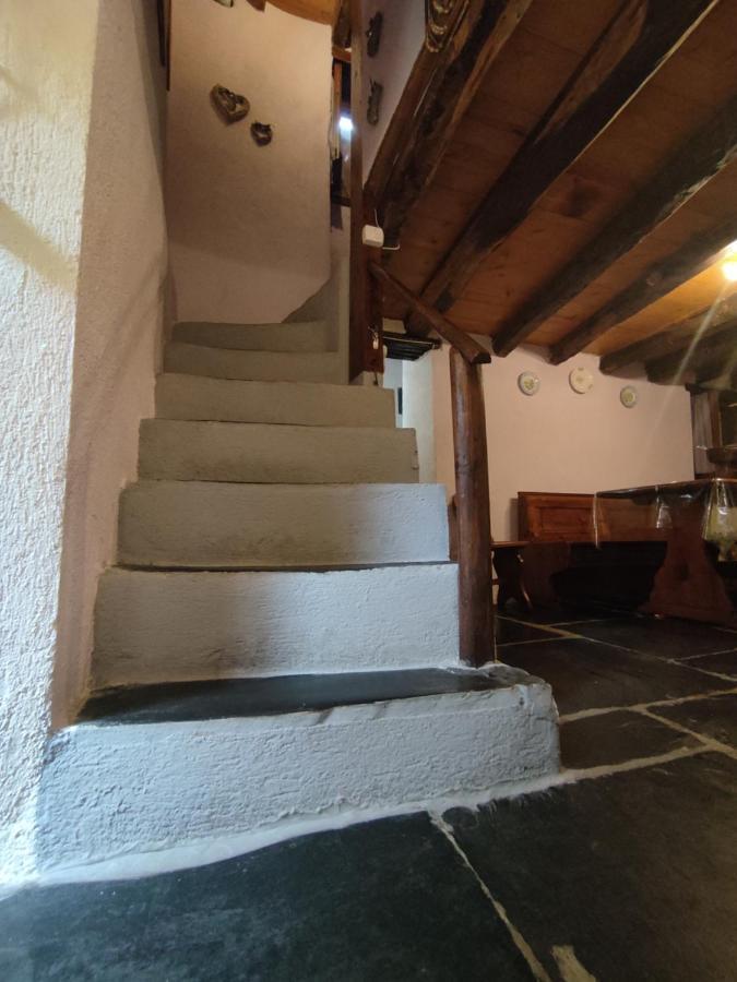 La Dimora Della Strega Apartman Glori Kültér fotó